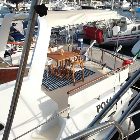 Costanza Boat * Marzamemi