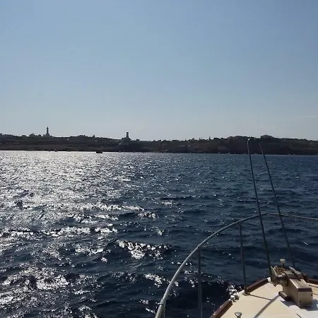 Costanza Boat Bateau-hôtel